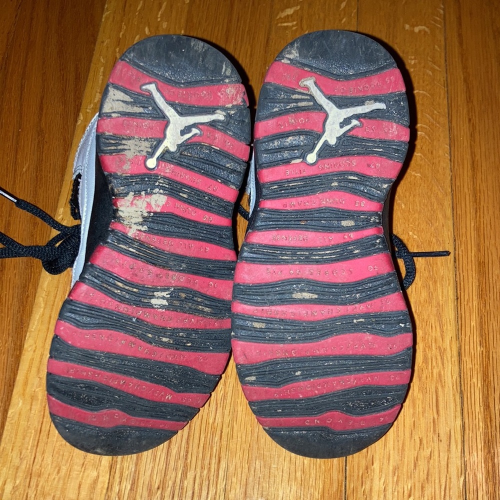 Air Jordan 10 - Picture 3 of 4